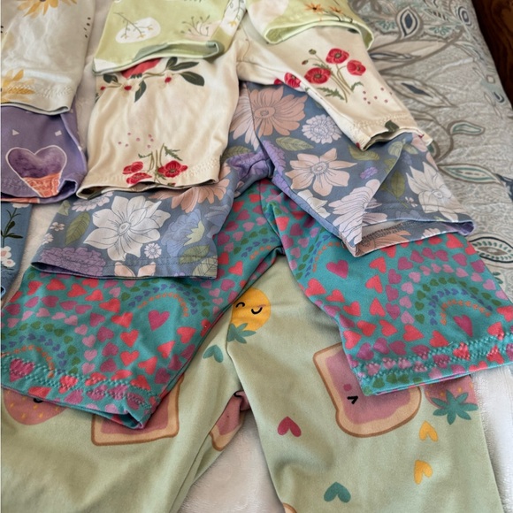 Dot Dot Smile - Size 7 - Leggings into Shorts - Picture 2 of 4